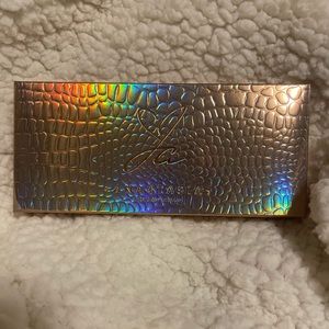 BNIB Limited Edition Jackie Aina Anastasia Palette